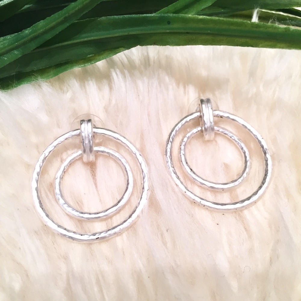 Silver Dangling Hoop Earrings!